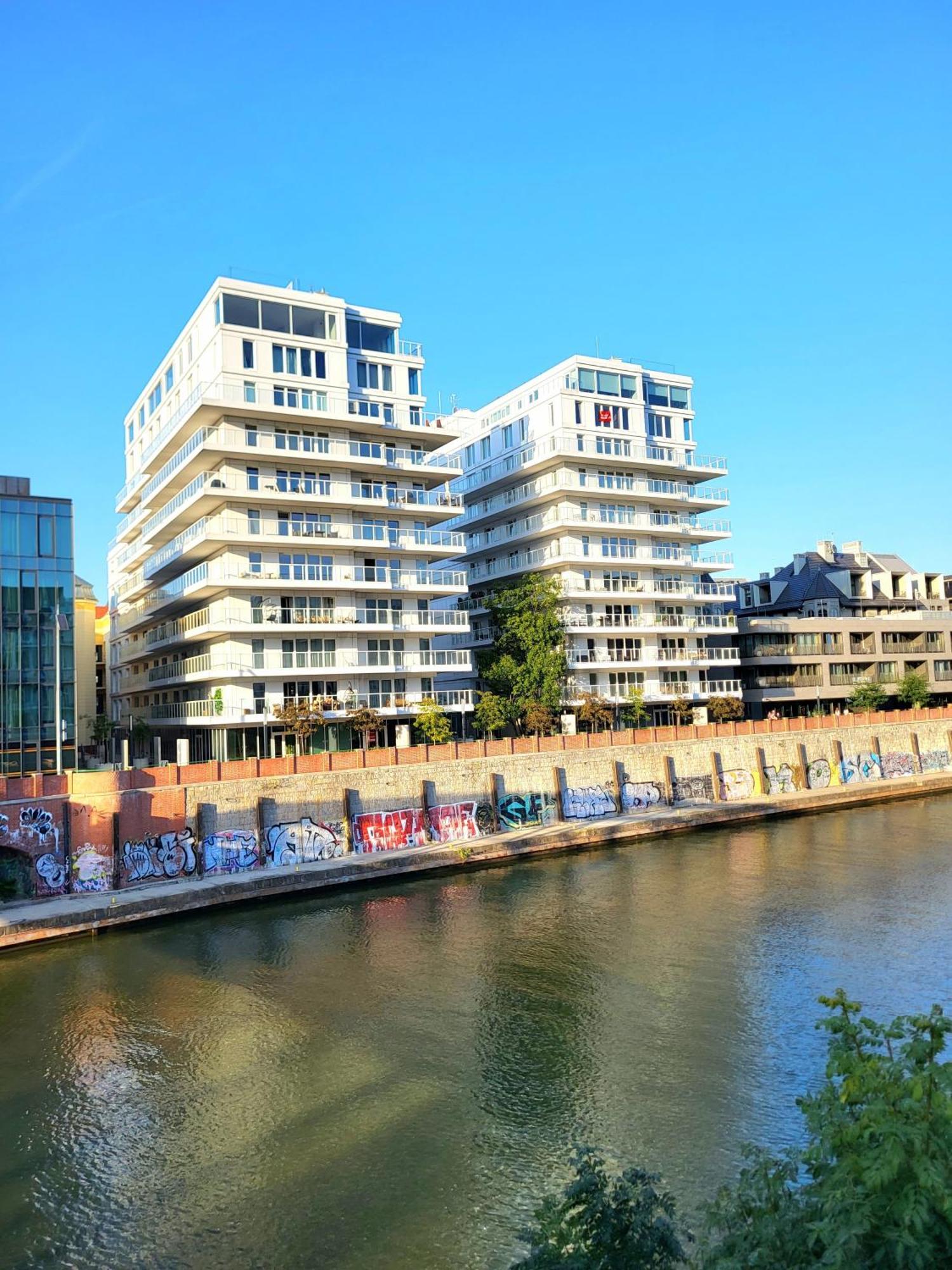 ヴロツワフLuksusowy Apartament Ksiecia Witoldaアパートメント エクステリア 写真